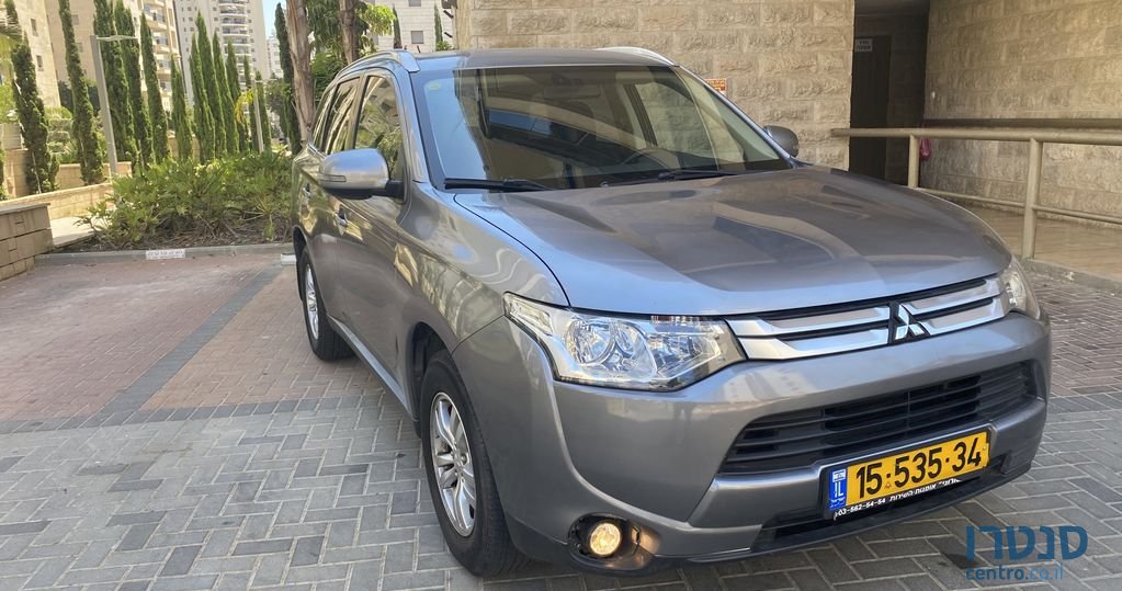 2015' Mitsubishi Outlander מיצובישי אאוטלנדר photo #2
