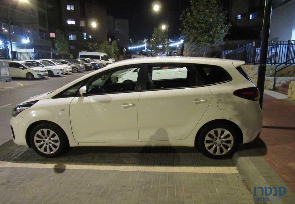 2018' Kia Carens קיה קארנס photo #3