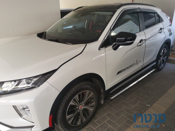 2018' Mitsubishi Eclipse photo #1