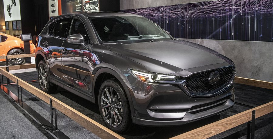 2019 Mazda CX-5 Signature AWD diesel unveiled in New York