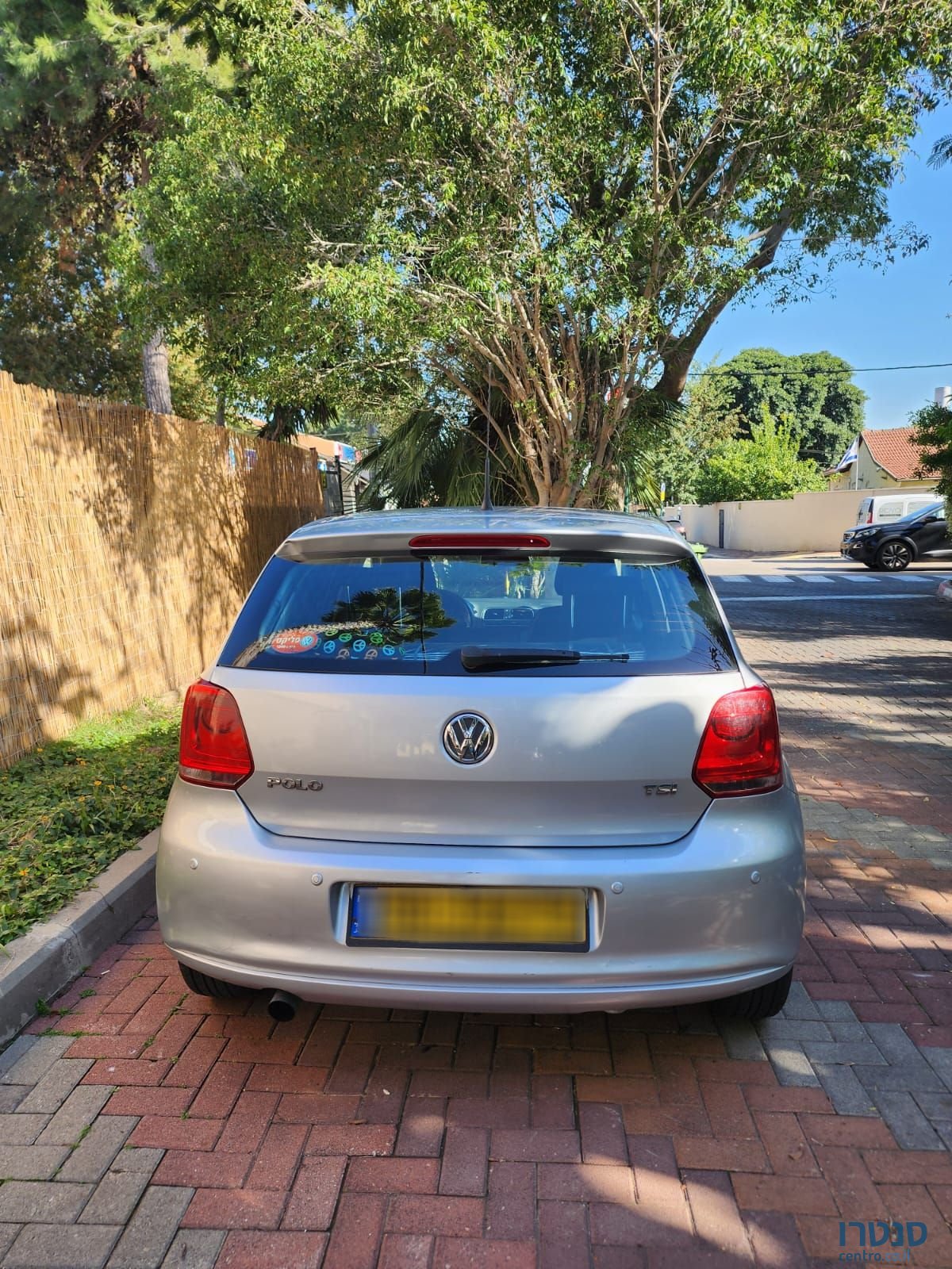2011' Volkswagen Polo פולקסווגן פולו photo #1