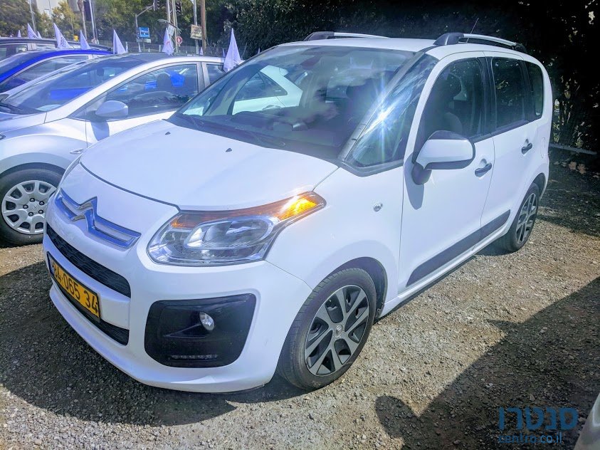 2015' Citroen C3 Picasso photo #1