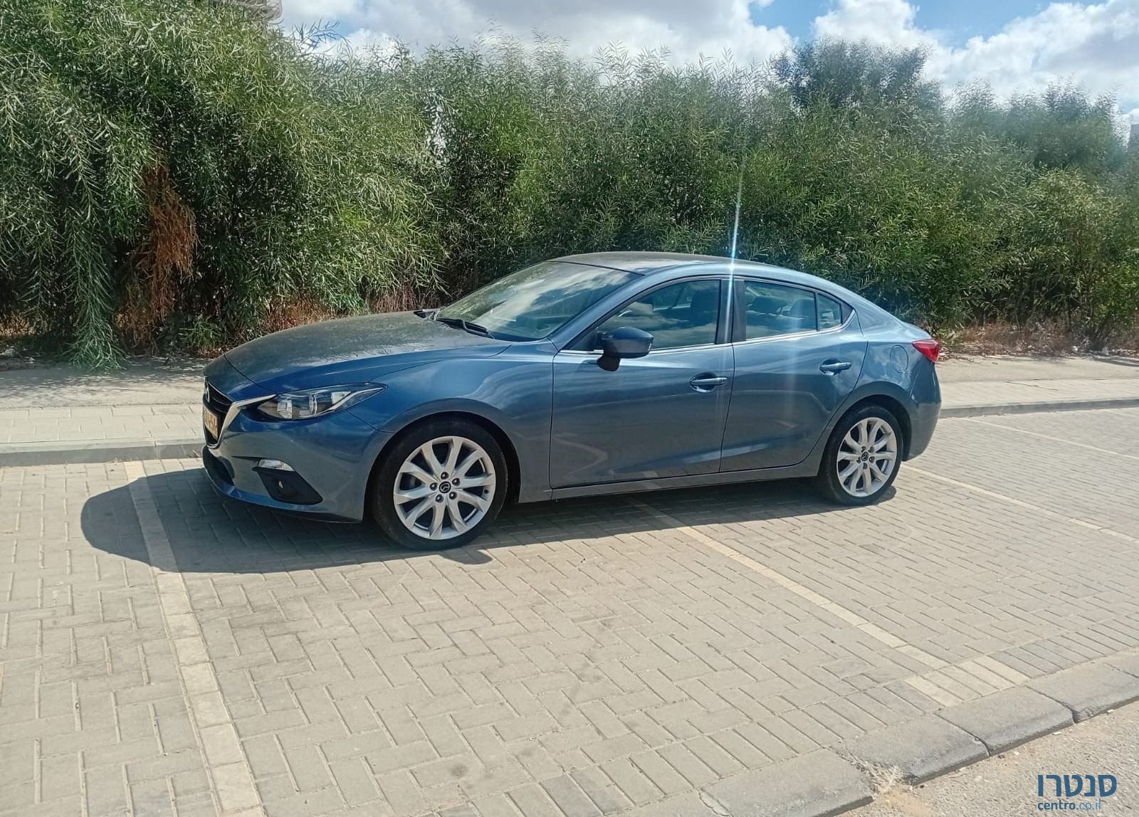 2015' Mazda 3 מאזדה photo #3