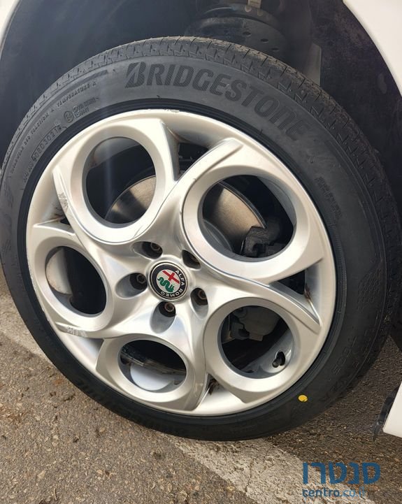 2018' Alfa Romeo Giulietta אלפא רומיאו ג'ולייטה photo #5