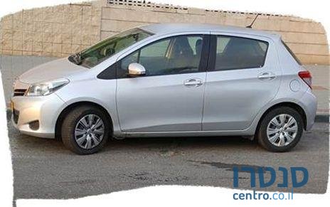 2012' Toyota Yaris טויוטה יאריס photo #1