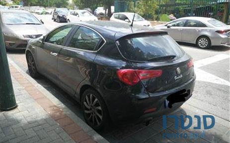 2016' Alfa Romeo Giulietta אלפא רומאו ג'ולייטה photo #2