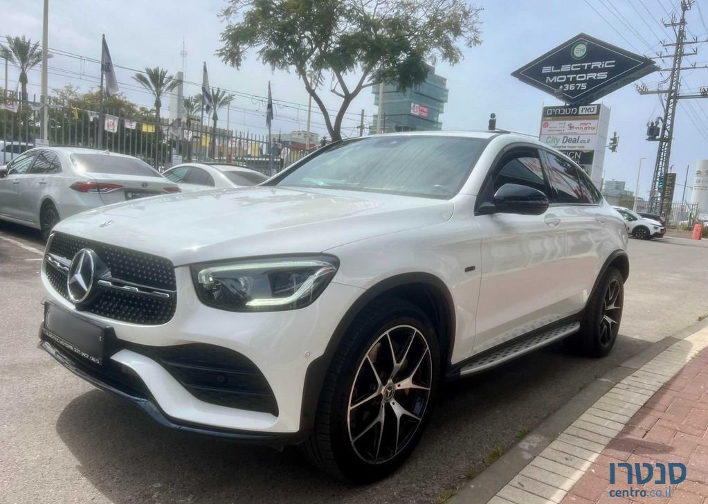2021' Mercedes-Benz Glc-Class מרצדס photo #1
