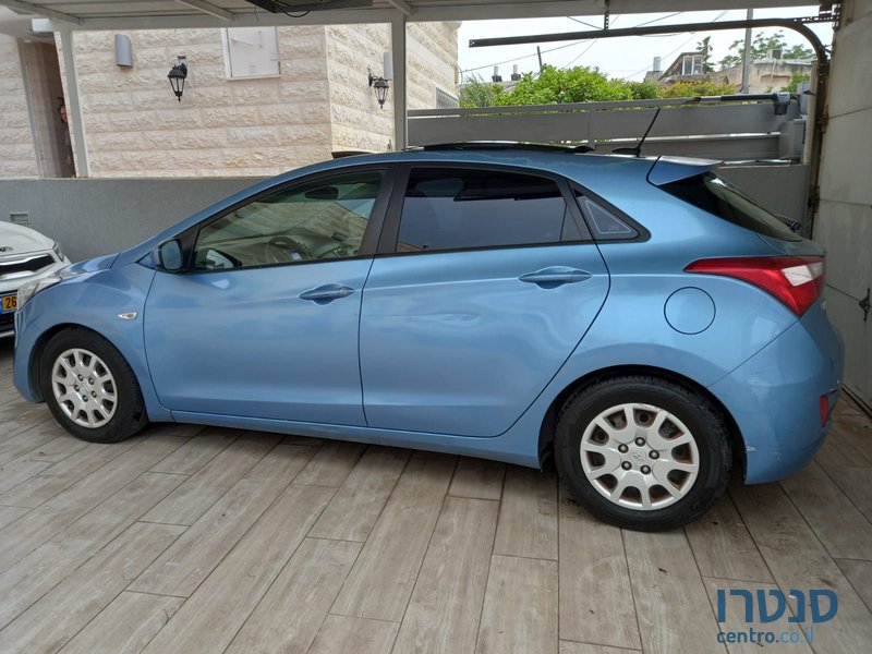 2013' Hyundai i30 יונדאי photo #2