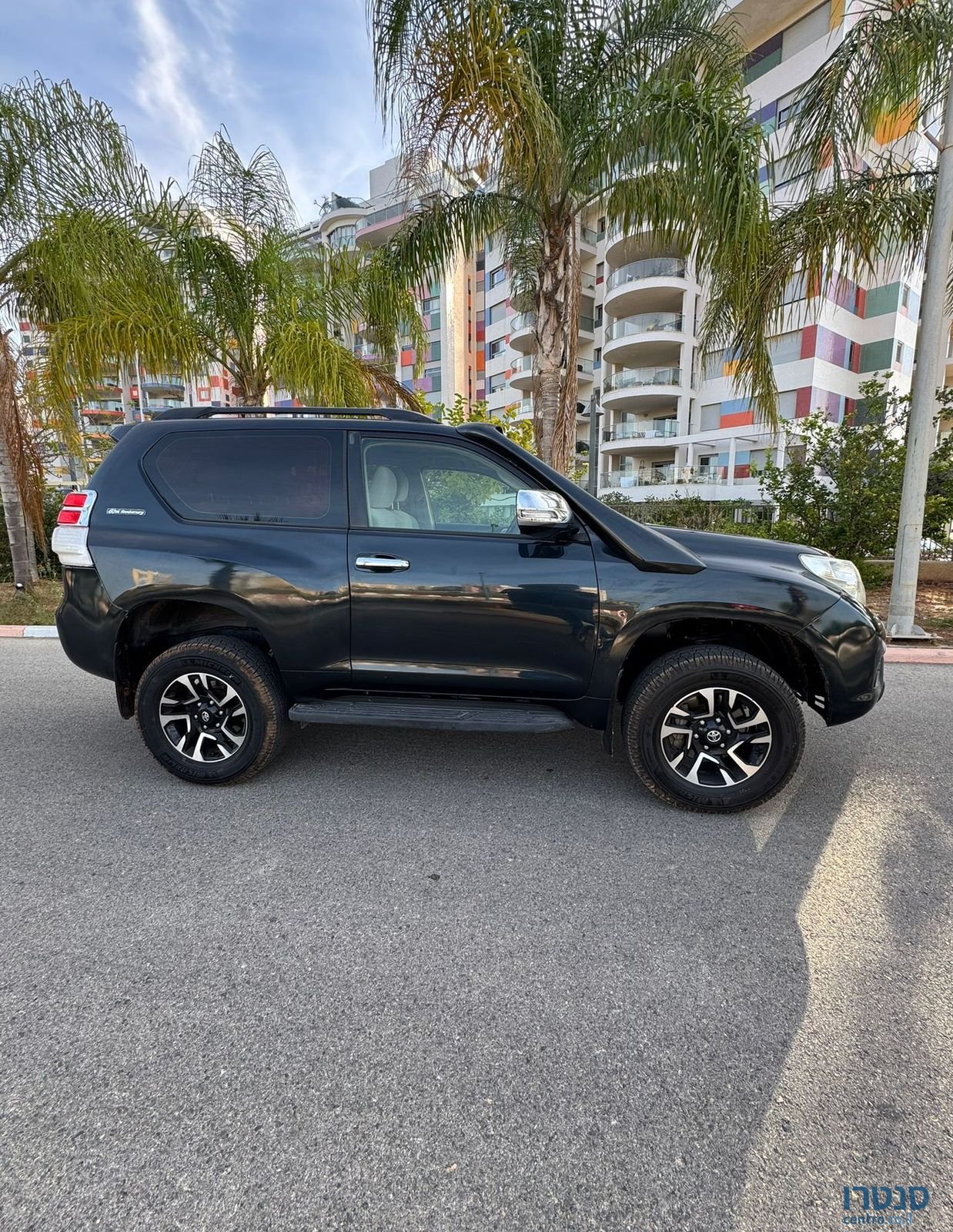 2012' Toyota Land Cruiser טויוטה לנד קרוזר photo #1