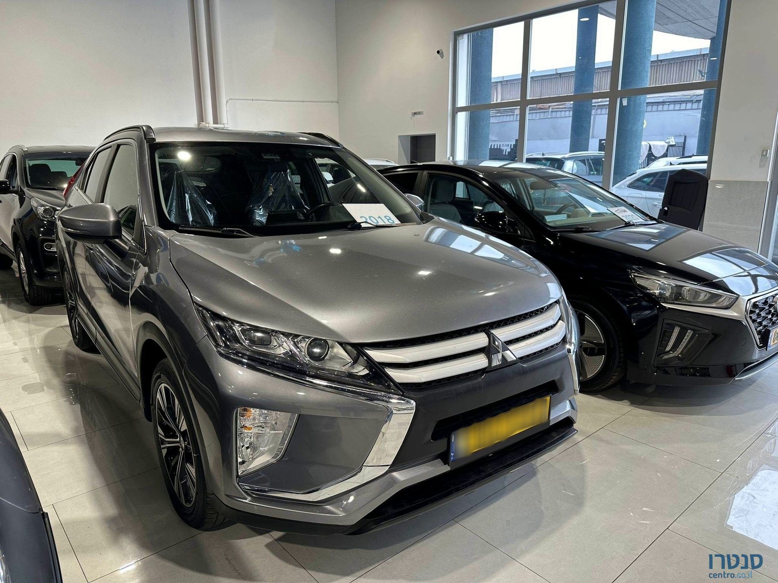 2018' Mitsubishi Eclipse Cross photo #2