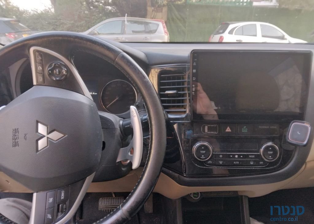 2014' Mitsubishi Outlander מיצובישי אאוטלנדר photo #5