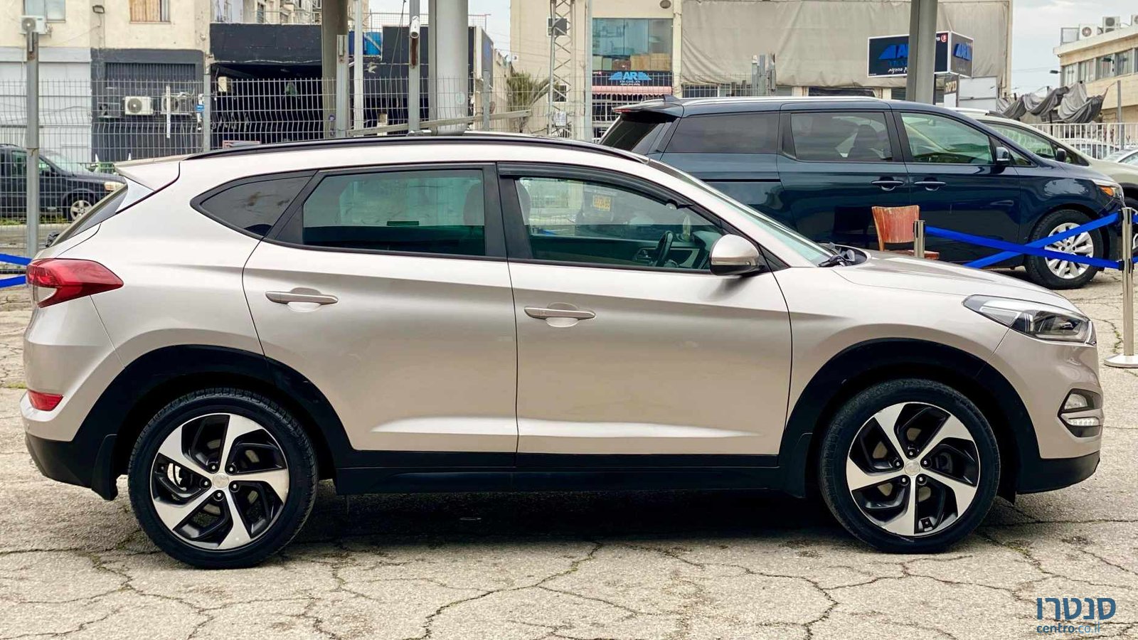 2017' Hyundai Tucson photo #3