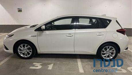2016' Toyota Auris טויוטה אוריס photo #1