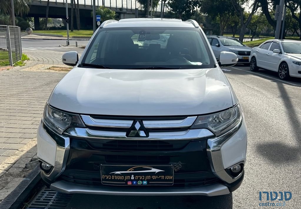 2016' Mitsubishi Outlander מיצובישי אאוטלנדר photo #2