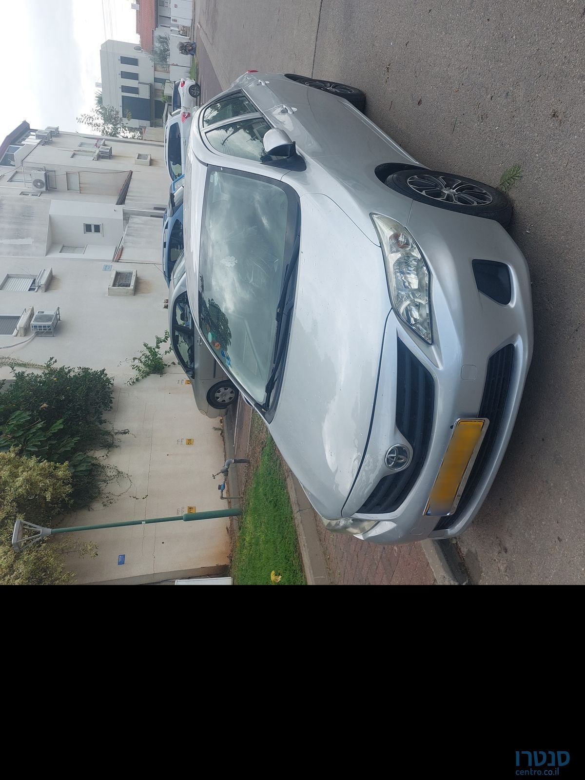 2010' Toyota Corolla טויוטה קורולה photo #4