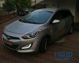 2013' Hyundai I30Cw I30Cw יונדאי photo #1