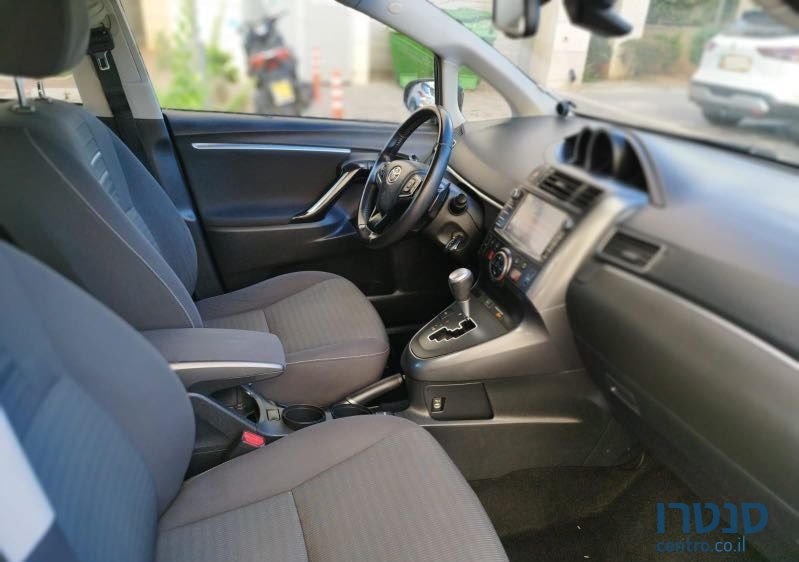 2016' Toyota Verso טויוטה ורסו photo #4