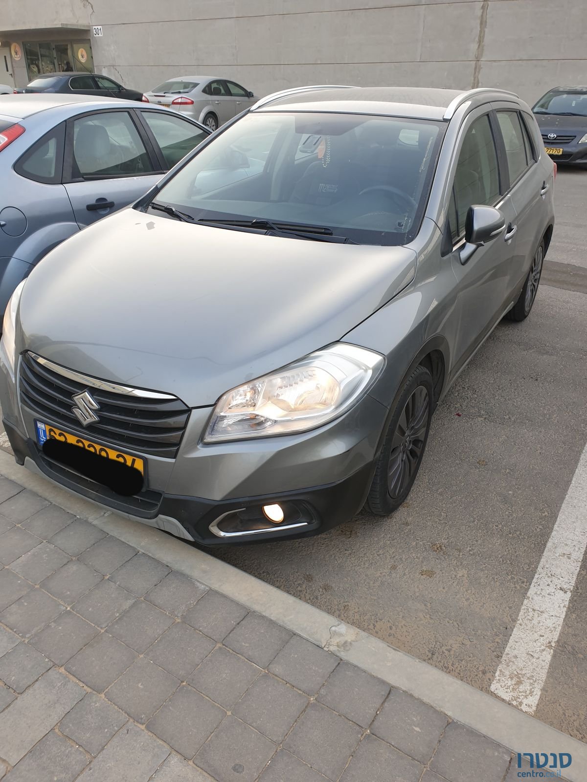 2015' Suzuki SX4 קרוסאובר photo #3