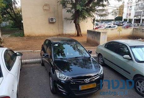 2014' Hyundai i20 אינספייר photo #2