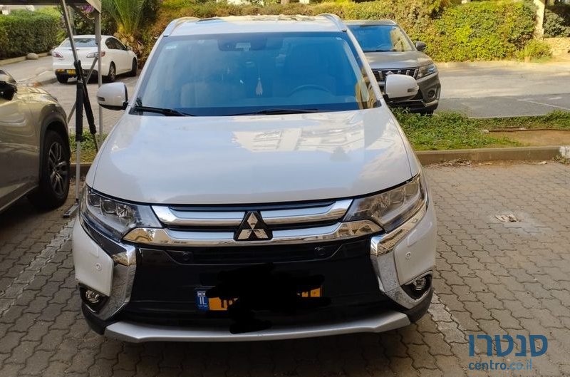 2018' Mitsubishi Outlander מיצובישי אאוטלנדר photo #2