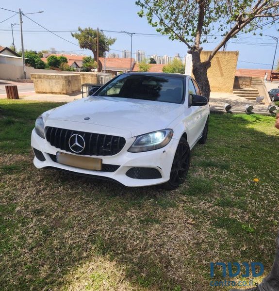 2017' Mercedes-Benz C-Class מרצדס Taxi photo #2