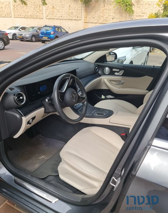 2021' Mercedes-Benz E-Class מרצדס photo #4