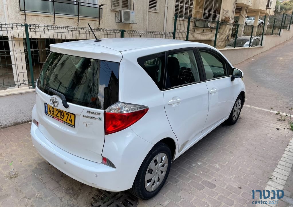 2011' Toyota טויוטה ספייס ורסו photo #6