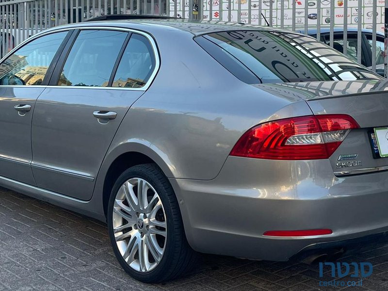 2014' Skoda Superb סקודה סופרב photo #3