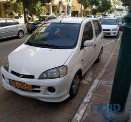 2003' Daihatsu YRV דייהטסו photo #2