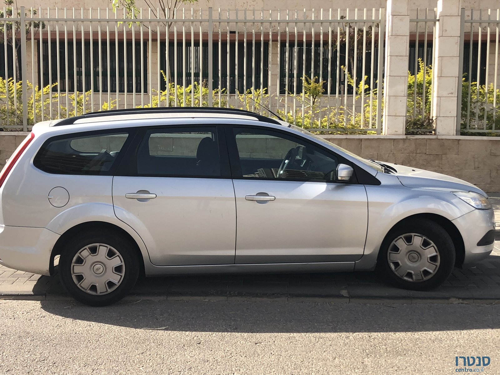 2011' Ford Focus פורד פוקוס photo #2