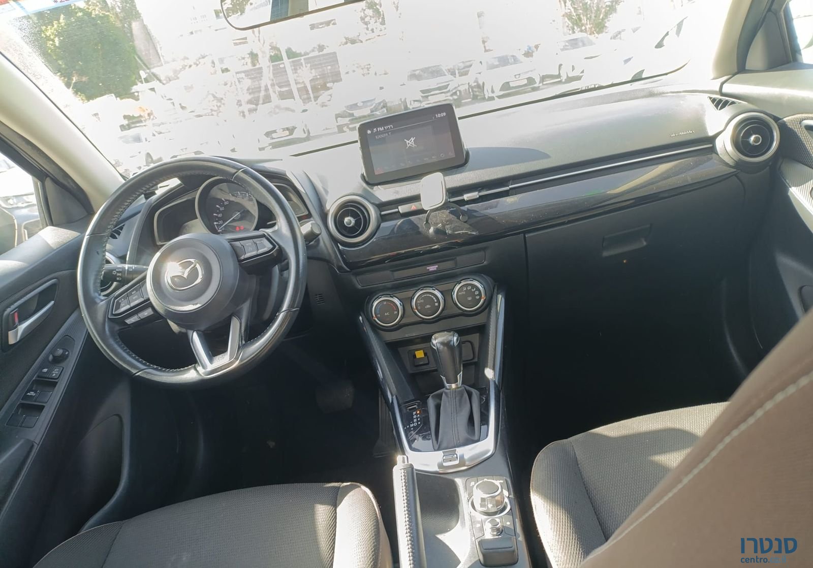 2023' Mazda 2 מאזדה photo #3