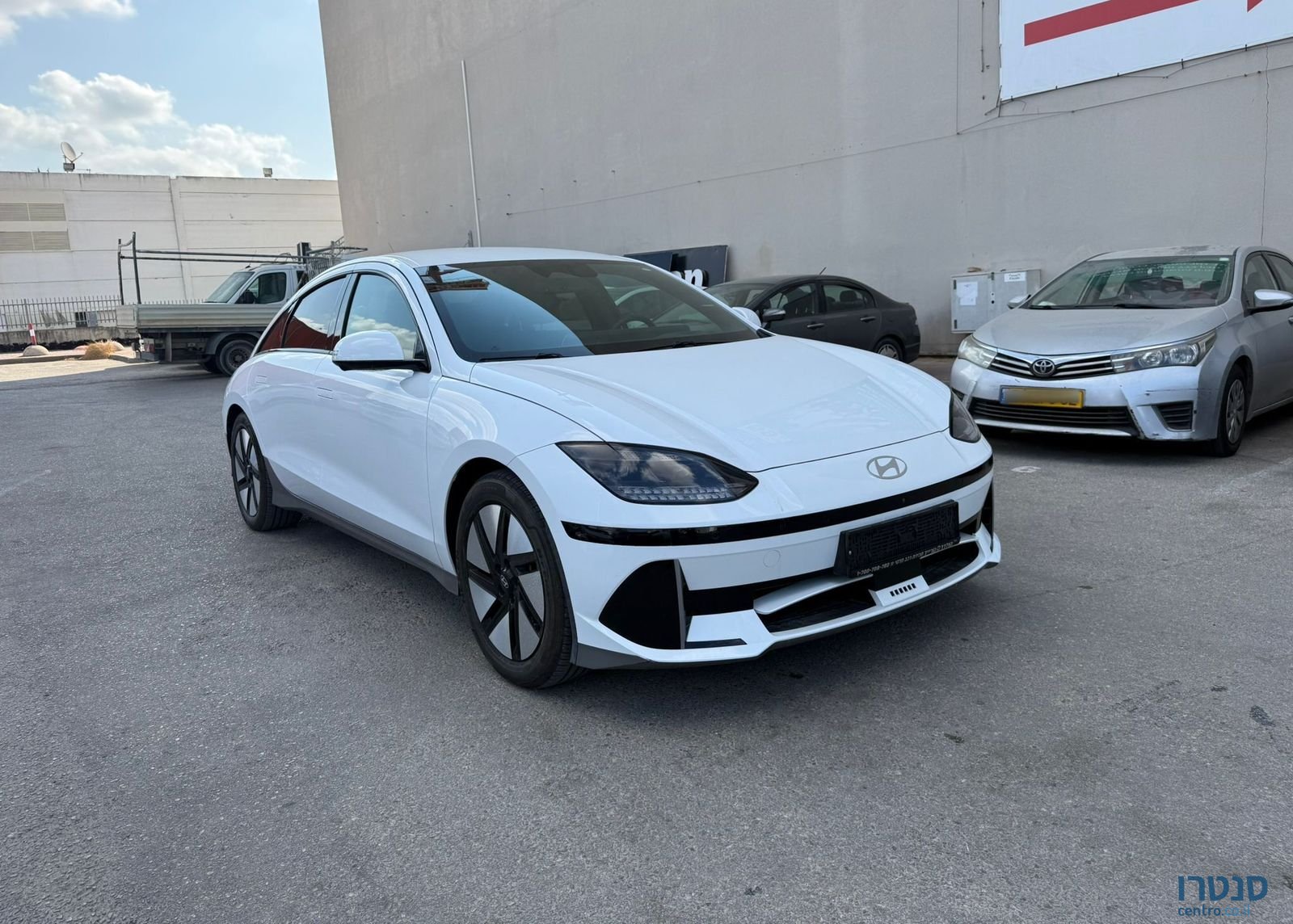 2024' Hyundai Ioniq 6 יונדאי איוניק photo #1