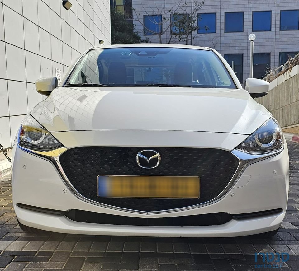 2024' Mazda 2 photo #1