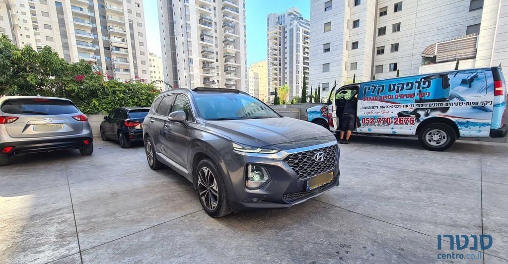 2019' Hyundai Santa Fe יונדאי סנטה פה photo #2