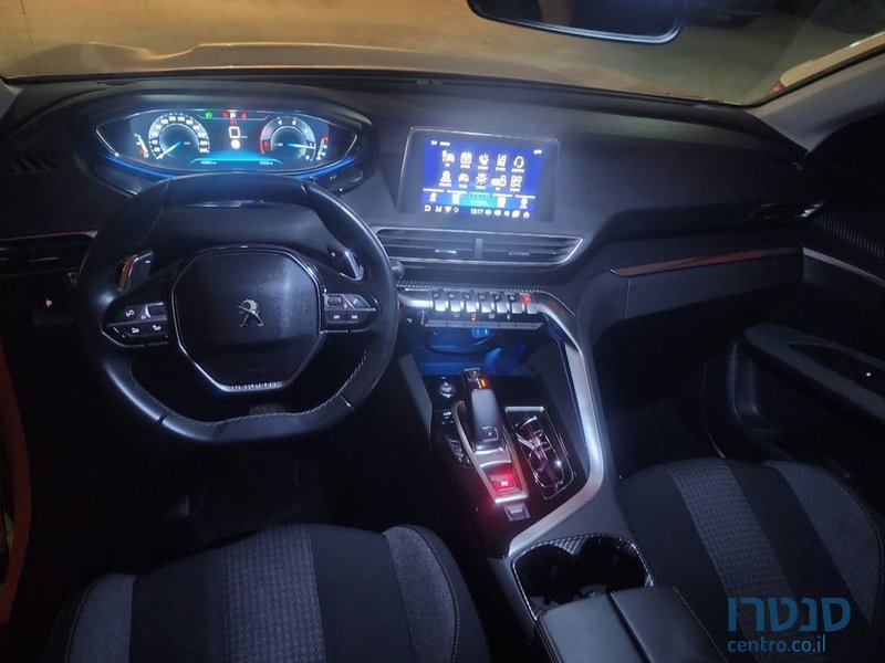 2018' Peugeot 3008 פיג'ו photo #2