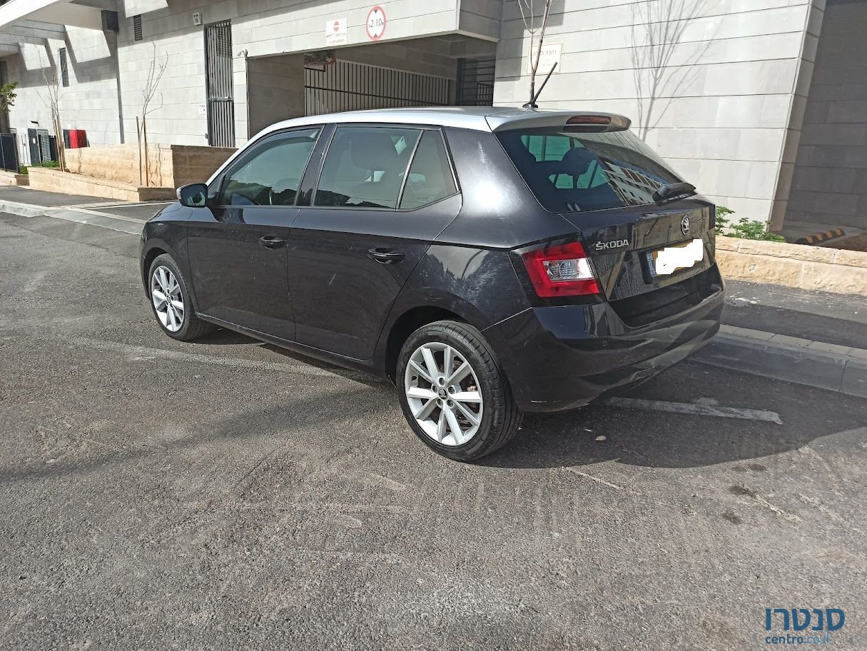 2017' Skoda Fabia סקודה פאביה photo #4