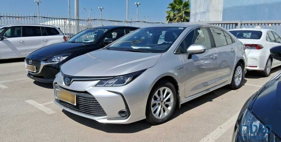 2020' Toyota Corolla טויוטה קורולה photo #1