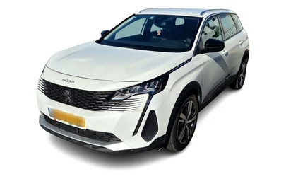 2022' Peugeot 5008 פיג'ו