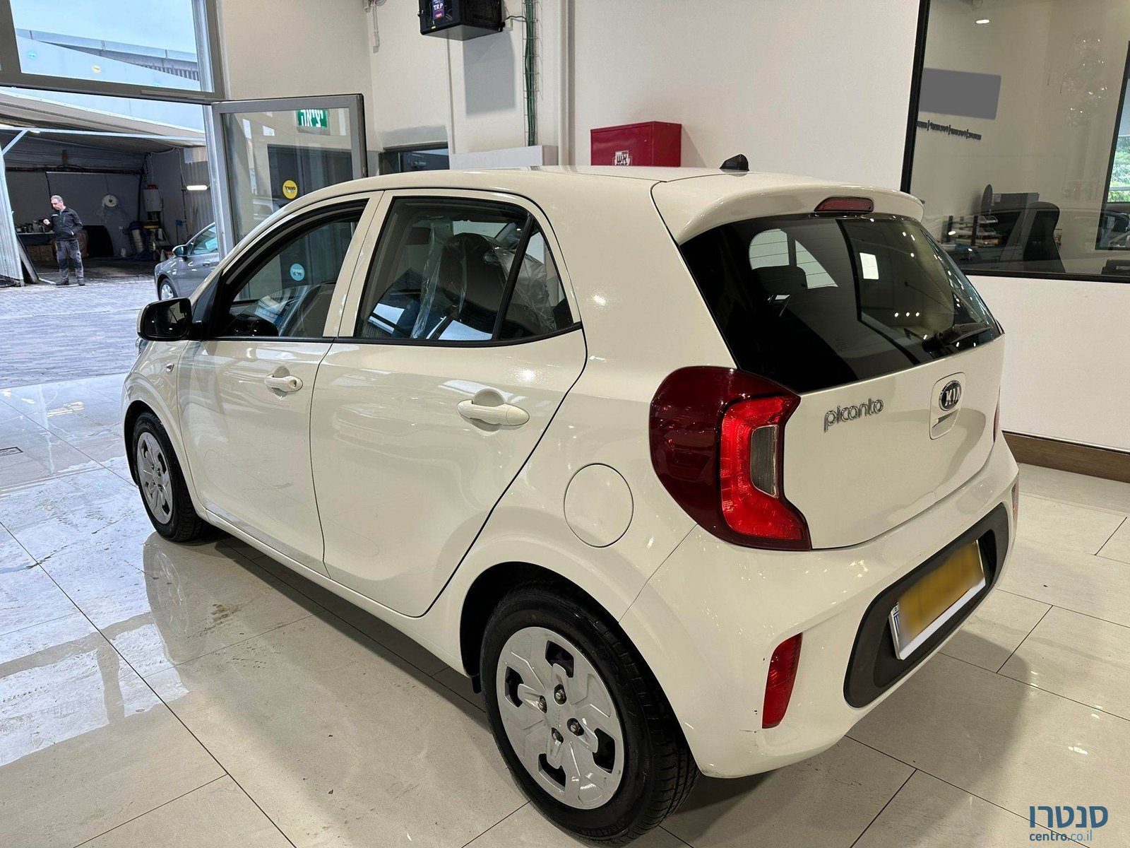 2020' Kia Picanto photo #4