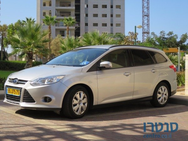 2012' Ford Focus photo #1