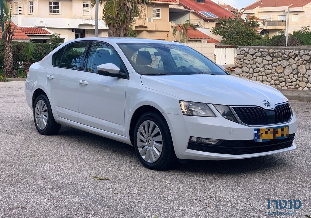 2019' Skoda Octavia סקודה אוקטביה photo #2
