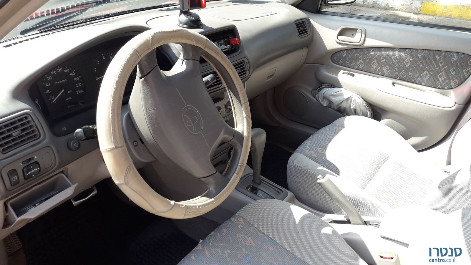 1998' Toyota Corolla photo #5