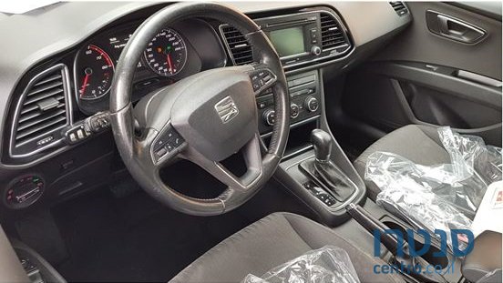 2014' SEAT Leon photo #3