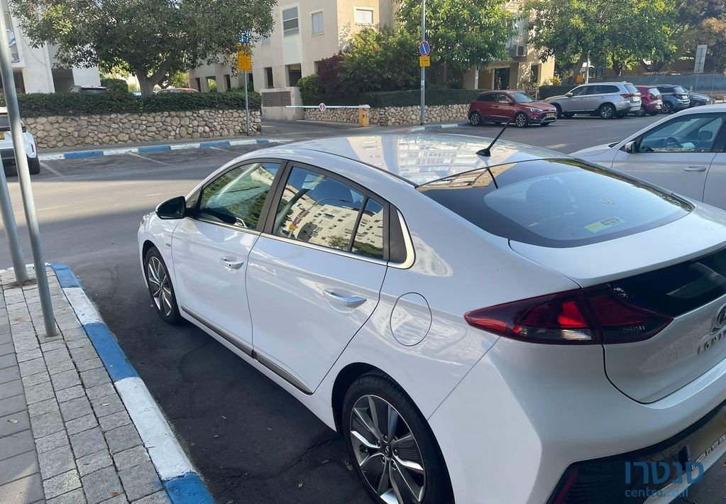 2018' Hyundai Ioniq יונדאי איוניק photo #6