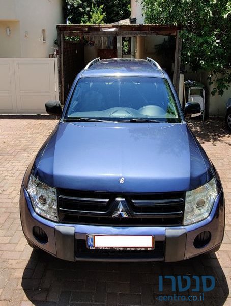 2008' Mitsubishi Pajero מיצובישי פג'רו photo #6