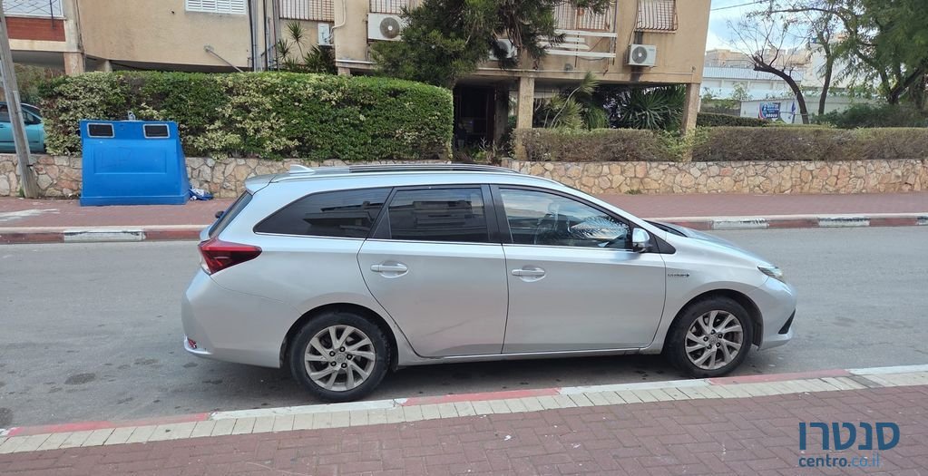 2017' Toyota Yaris טויוטה אוריס photo #6