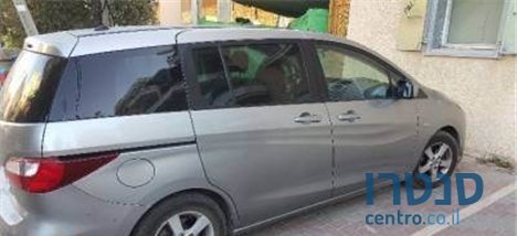 2011' Mazda 5 photo #2