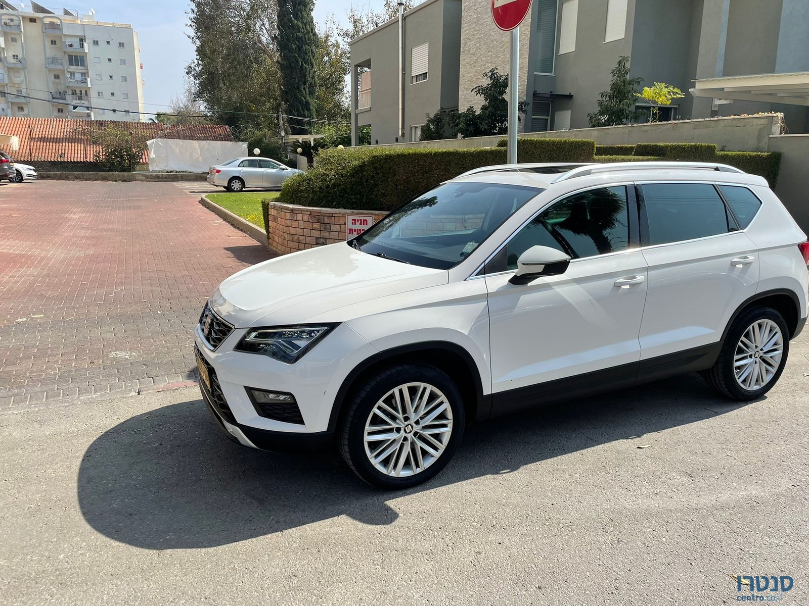2019' SEAT Arona סיאט ארונה photo #1