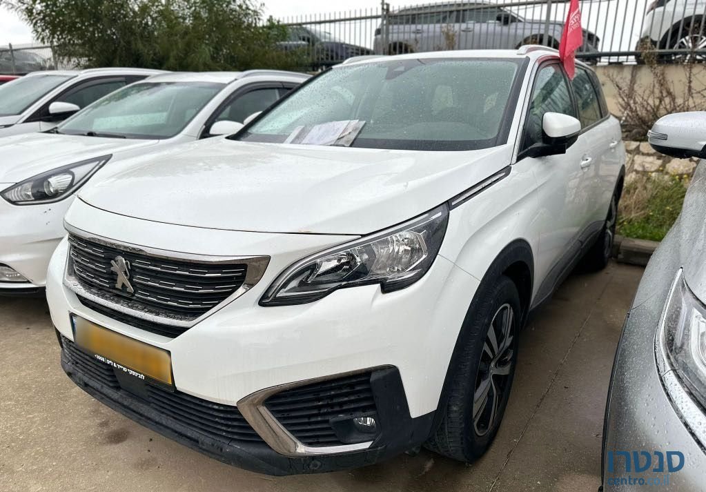 2020' Peugeot 5008 פיג'ו photo #2