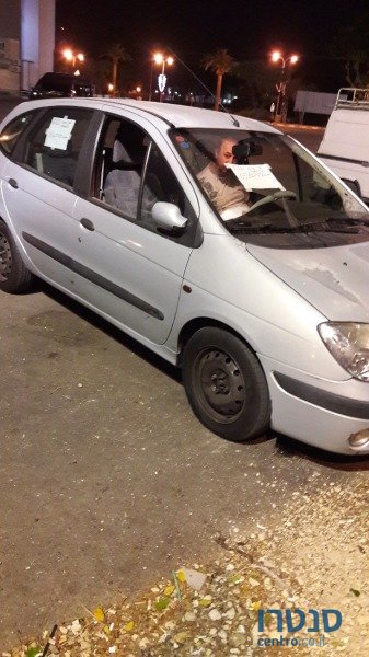 2002' Renault Scenic photo #1